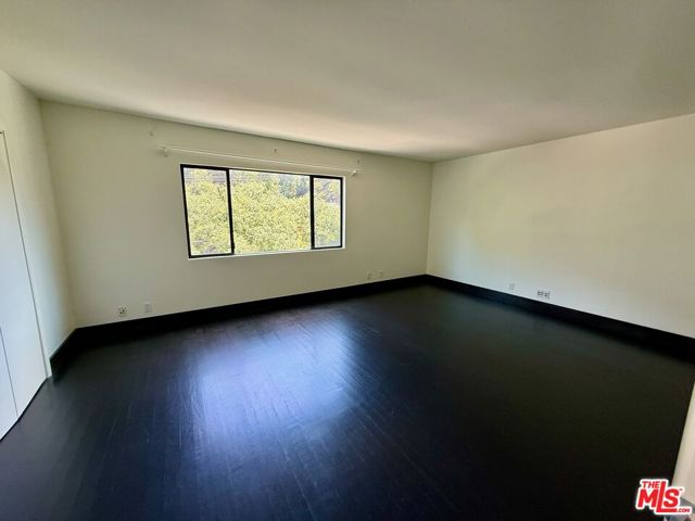 2415 Laurel Pass / Bypass, Los Angeles CA: https://media.crmls.org/mediaz/24a86c9d-4a9e-4d5d-bbc0-d205d6d54d3c.jpg