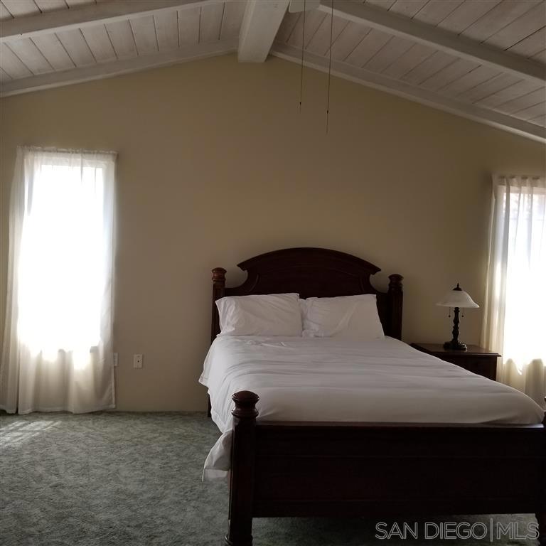 2164 Rosecrans - photo 20