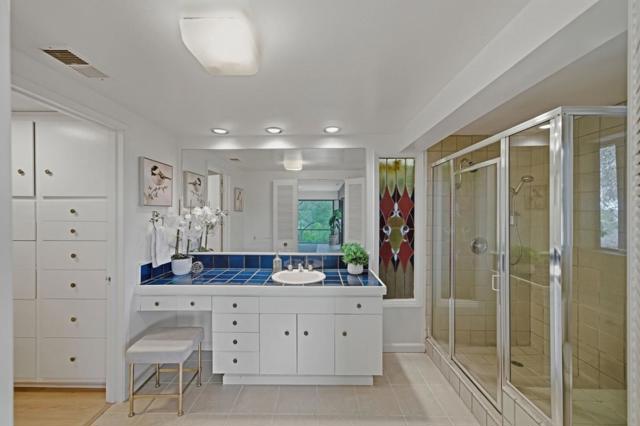 435 Golden Oak Drive, Portola Valley CA: https://media.crmls.org/mediaz/24aa21a0-12de-4429-be52-729c22f9b500.jpg