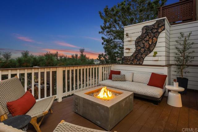 Detail Gallery Image 25 of 29 For 13777 Mira Montana Dr. Dr, Del Mar,  CA 92014 - 3 Beds | 2/1 Baths
