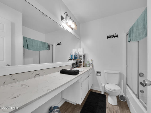91 Cabrillo Court, Santa Paula CA: https://media.crmls.org/mediaz/24aef037-2b8a-437a-bfa2-645fc61aeada.jpg