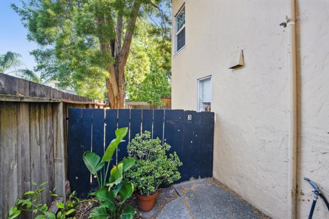 824 El Camino Real, Burlingame CA: https://media.crmls.org/mediaz/24af2245-bc7c-4b14-9c5c-d39ba16bb45f.jpg