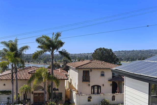 Detail Gallery Image 30 of 72 For 2841 Lloyd Street, San Diego,  CA 92117 - 5 Beds | 3/1 Baths