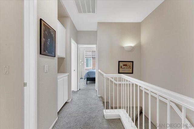 938 Camino De La Reina, San Diego CA: https://media.crmls.org/mediaz/24b07119-fef5-4864-9575-29bb155ebbc3.jpg