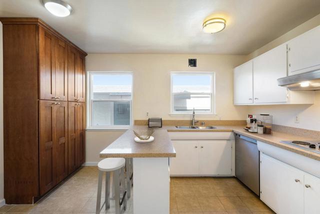139 Santa Paula Drive, Daly City CA: https://media.crmls.org/mediaz/24b08c56-afe4-43a8-a455-7b19b6a00e7c.jpg