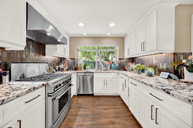 Detail Gallery Image 21 of 69 For 5071 Nighthawk Way, Oceanside,  CA 92056 - 3 Beds | 2/1 Baths