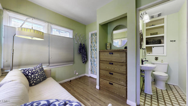 405 Mission Road, Glendale CA: https://media.crmls.org/mediaz/24b1d401-5431-4ae5-acae-6f82a20ef1b2.jpg