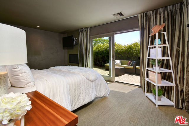 Drew Fenton | 25700 Mulholland Highway Calabasas CA | MLS: 7341247