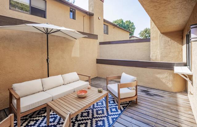 1680 N Coast Hwy 101, Encinitas CA: https://media.crmls.org/mediaz/24b323c5-db1a-460a-b9c7-3748924f11a6.jpg