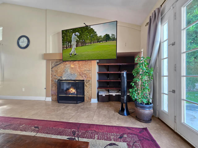 79320 Desert Stream Drive, La Quinta CA: https://media.crmls.org/mediaz/24b37487-850d-46af-9ba1-5e34fdd47282.jpg