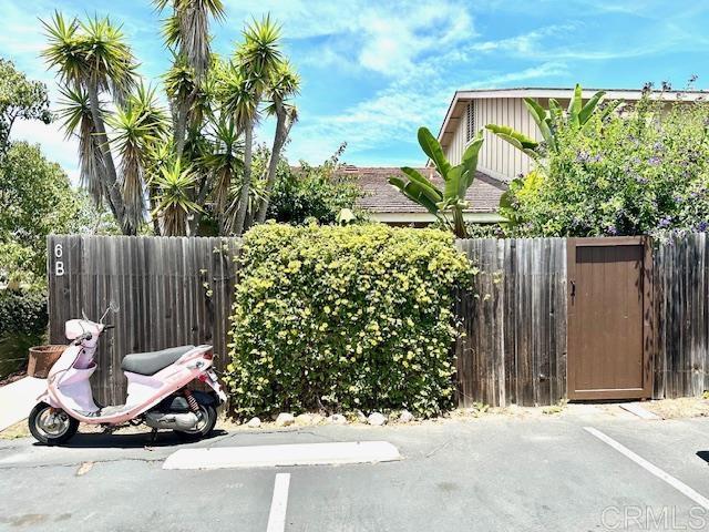 702 Regal, Encinitas CA: https://media.crmls.org/mediaz/24b4cdfa-2b44-4433-a1a9-05732f2aa2b9.jpg