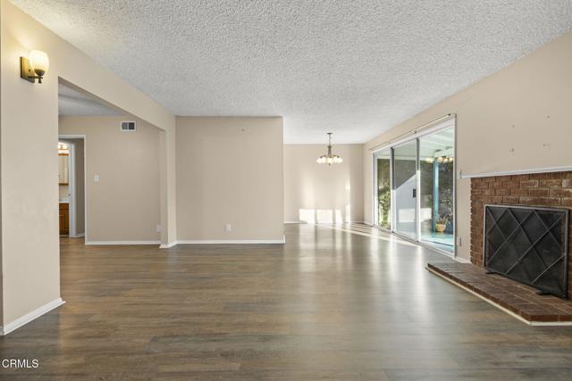 Detail Gallery Image 9 of 36 For 466 Bayview Ave, Ventura,  CA 93003 - 3 Beds | 2 Baths