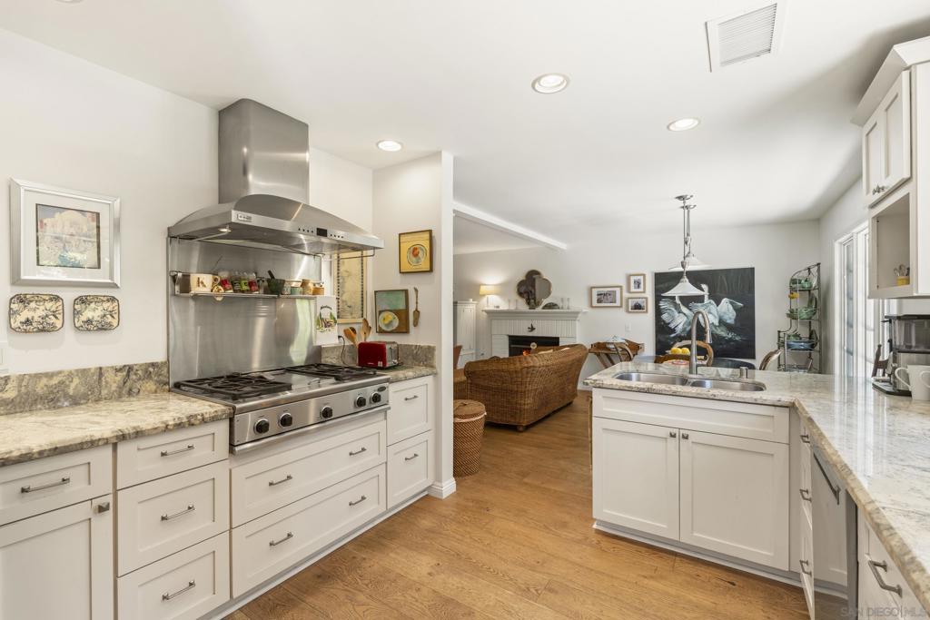 1605 Blossom Field Way - photo 8