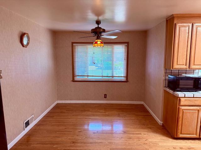 1389 Chelsea Drive, Los Altos CA: https://media.crmls.org/mediaz/24b67040-02af-4c08-9c6d-4d8d302aa6eb.jpg