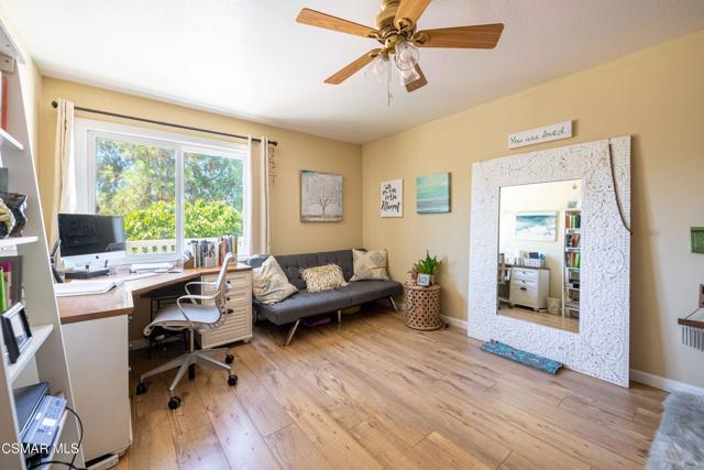 5625 Slicers Circle, Agoura Hills CA: https://media.crmls.org/mediaz/24b69f8f-29f4-413c-97ca-1be7dde08fe0.jpg