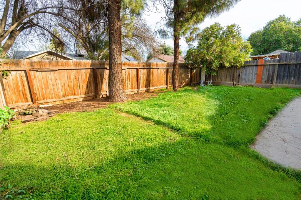 24B6A44F 3F6F 4C5D 850A 7197107D3B22 717 Oakridge Drive, Madera, Ca 93637 &Lt;Span Style='BackgroundColor:transparent;Padding:0Px;'&Gt; &Lt;Small&Gt; &Lt;I&Gt; &Lt;/I&Gt; &Lt;/Small&Gt;&Lt;/Span&Gt;