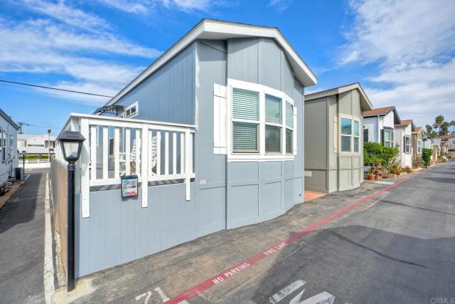 Detail Gallery Image 2 of 36 For 1549 N Vulcan Ave #71,  Encinitas,  CA 92024 - 2 Beds | 2 Baths