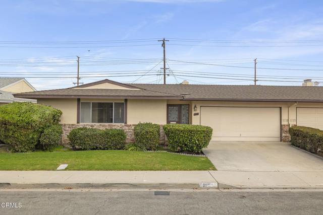 Detail Gallery Image 1 of 45 For 233 E Garden Gr, Port Hueneme,  CA 93041 - 2 Beds | 2 Baths