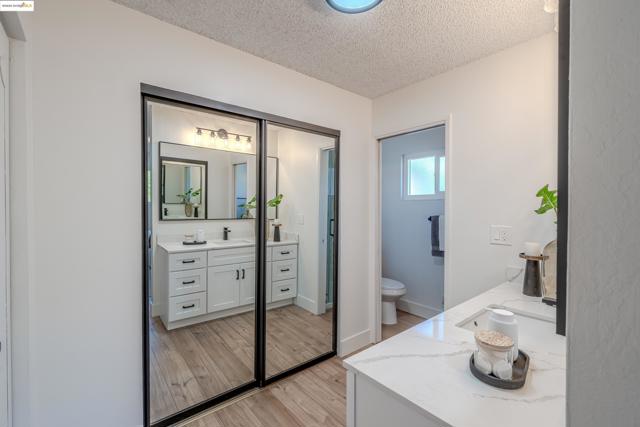 3354 S Francisco Way, Antioch CA: https://media.crmls.org/mediaz/24b74d56-7750-4bb2-bc5f-63867fdd3659.jpg