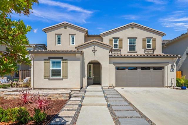 7171 Spumante Court, Gilroy CA: https://media.crmls.org/mediaz/24b7ebab-444e-4ffe-8329-43593acb1153.jpg