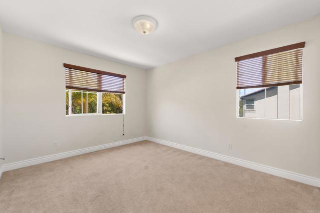 359 Franciscan Way, Oceanside CA: https://media.crmls.org/mediaz/24b80fca-9195-4456-b039-2992e8fd69d8.jpg
