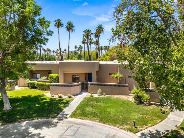 67527 N Portales Drive, Cathedral City CA: https://media.crmls.org/mediaz/24b823e4-e780-4e44-9a8b-1c228cdc4cf8.jpg