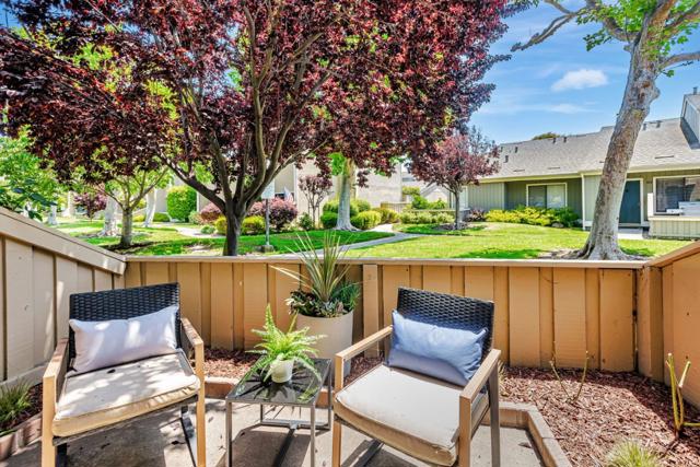 823 Perseus Lane, Foster City CA: https://media.crmls.org/mediaz/24b9597f-83ed-472d-89c2-c4f856d6bf4b.jpg