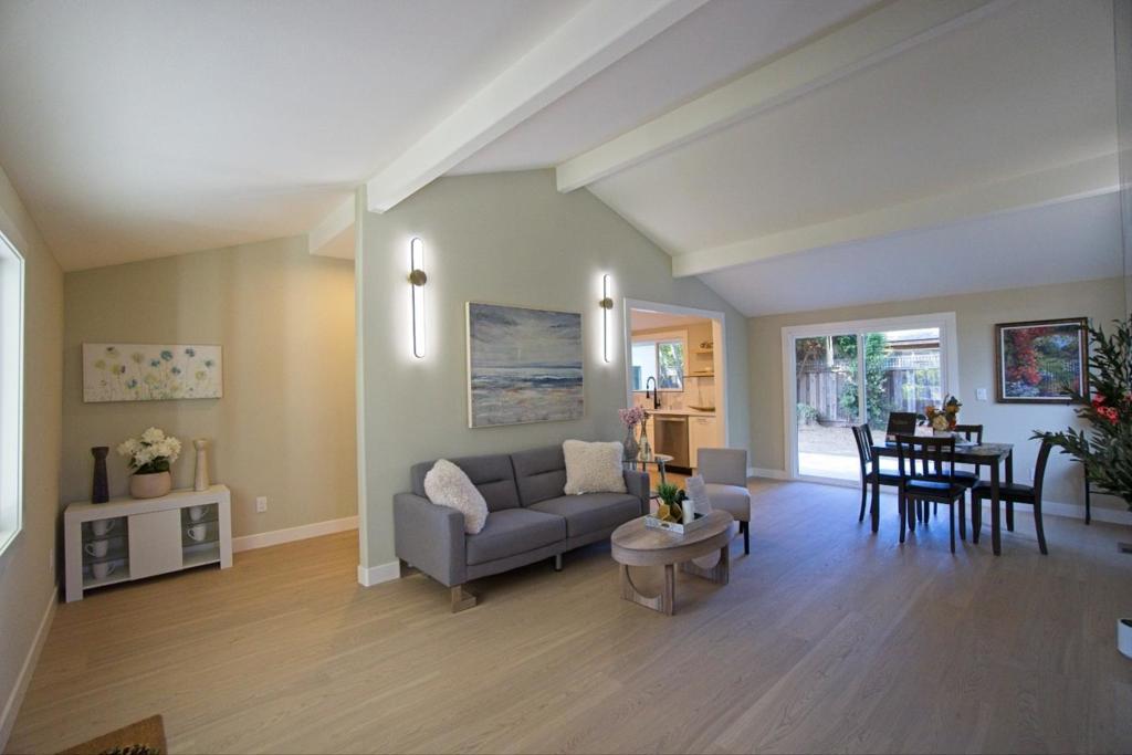 24B9A605 025B 4F76 8858 6E21F182B816 19251 Phil Lane, Cupertino, Ca 95014 &Lt;Span Style='BackgroundColor:transparent;Padding:0Px;'&Gt; &Lt;Small&Gt; &Lt;I&Gt; &Lt;/I&Gt; &Lt;/Small&Gt;&Lt;/Span&Gt;