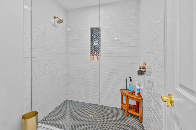 77707 Calle Las Brisas S, Palm Desert CA: https://media.crmls.org/mediaz/24b9ca6f-274b-4503-b4b2-f89062be3c4b.jpg