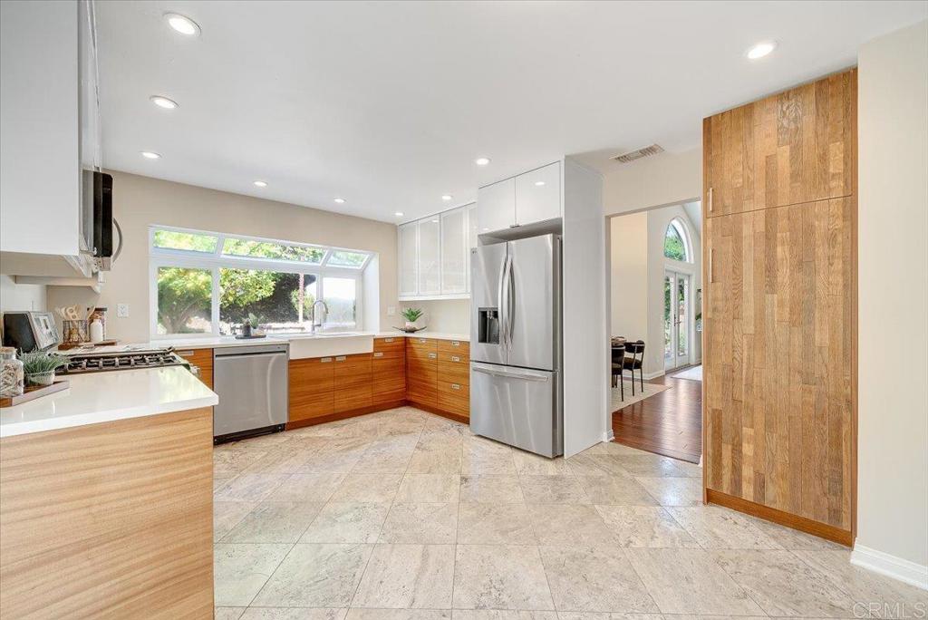 1568 Mallorca Drive - photo 14