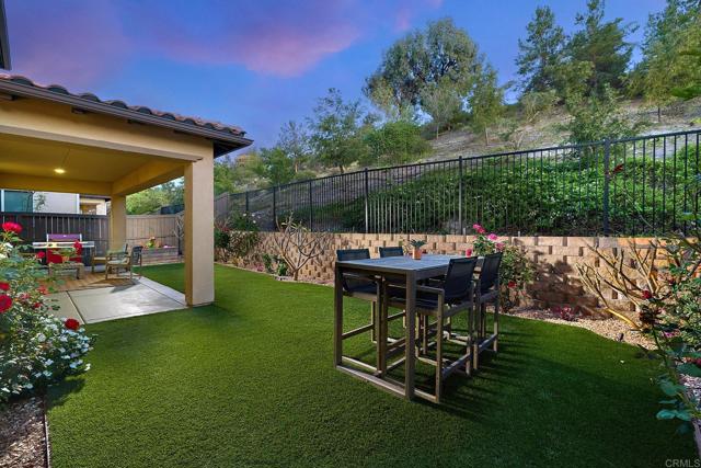 Detail Gallery Image 27 of 37 For 219 Flores Ln, Vista,  CA 92083 - 4 Beds | 2/1 Baths