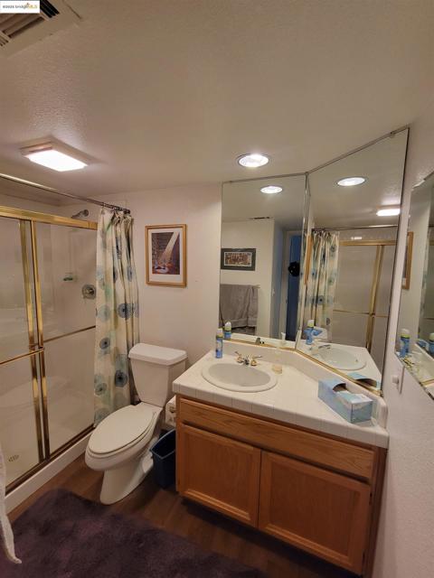 4729 Matterhorn Ct, Antioch CA: https://media.crmls.org/mediaz/24ba58d7-991e-4d73-867c-521abb50f884.jpg