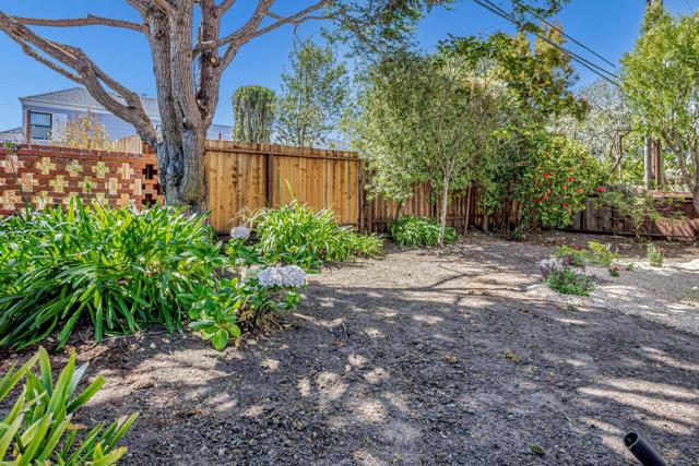 2310 Wawona Street, San Francisco CA: https://media.crmls.org/mediaz/24ba5ec6-0cd2-4ab2-b8ac-a9cc8e927121.jpg