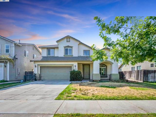 4651 Stern Dr, Merced CA: https://media.crmls.org/mediaz/24ba63ad-725f-49e9-ac55-051986372de3.jpg