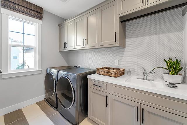 600 Thyme Way, San Ramon CA: https://media.crmls.org/mediaz/24bab99e-02d0-4c44-aade-3f6b61d8785a.jpg