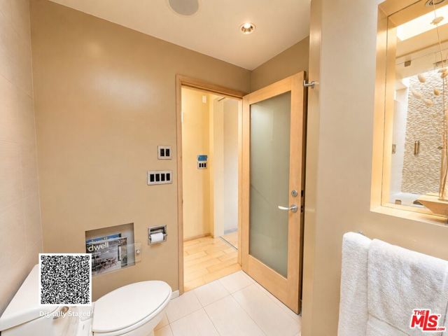 13523 Hartland Street photo 28