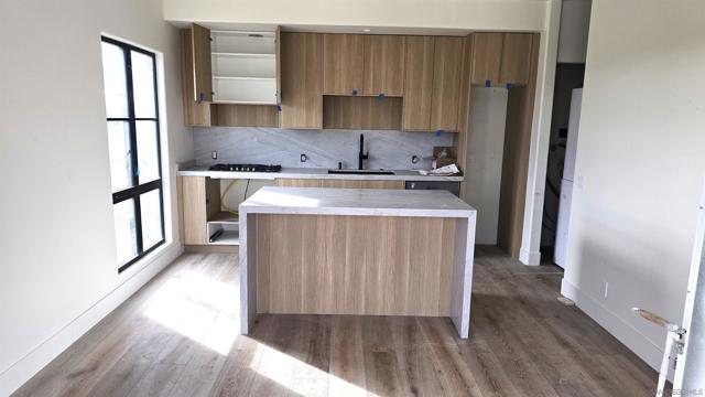 Image 18 of 25 For 227 Hill Dr  