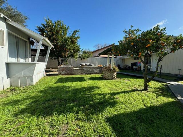 510 Bassett Street, King City CA: https://media.crmls.org/mediaz/24bc63b9-9cda-4a59-9e1f-a4964fbebcb3.jpg