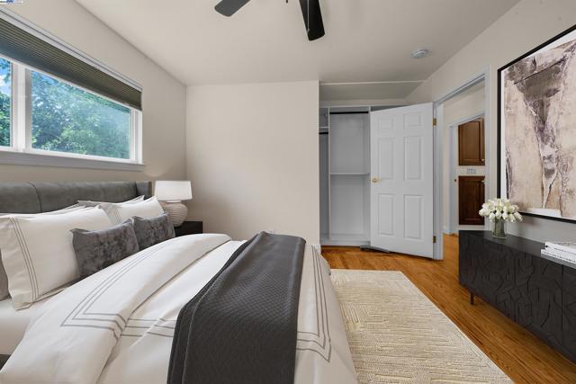 1876 Lynwood Dr, Concord CA: https://media.crmls.org/mediaz/24be7cde-9281-4197-8ced-3319a4988212.jpg