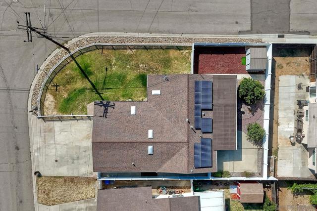 9158 Heatherdale St, Santee CA: https://media.crmls.org/mediaz/24bf36a3-5589-4bdf-a625-aec123ddcfed.jpg