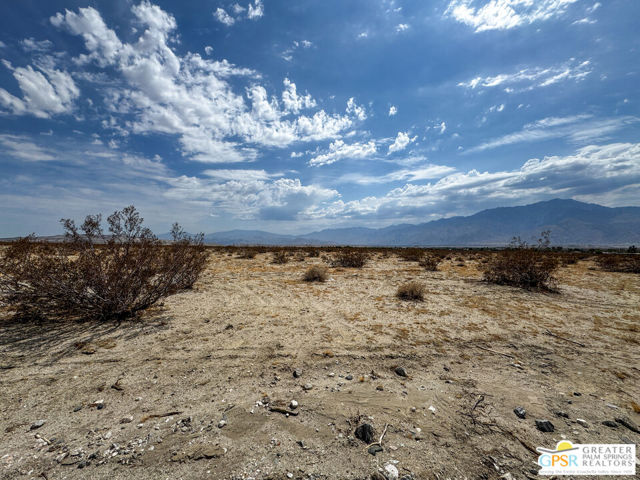 0 Far View, Desert Hot Springs CA: https://media.crmls.org/mediaz/24c08a19-8cef-41b6-9925-3e2f9baa98c7.jpg