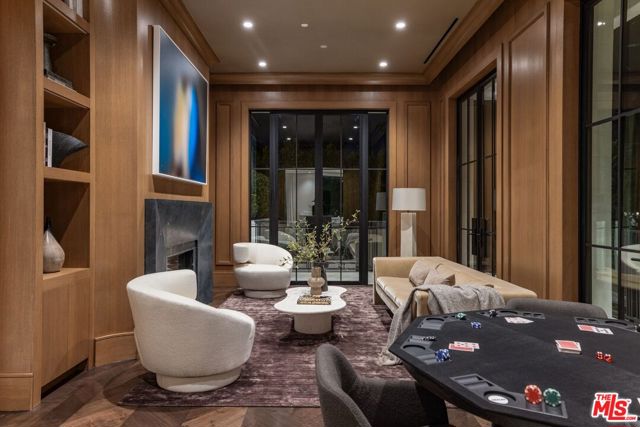 721 N Bonhill Road, Los Angeles CA: https://media.crmls.org/mediaz/24c09deb-cc0c-4639-b88c-93557ca8ee2f.jpg