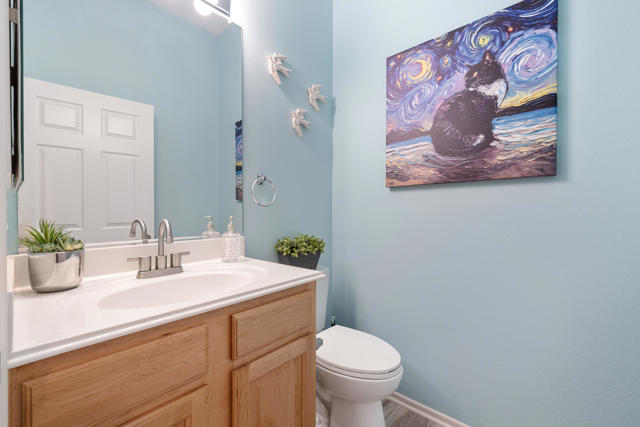 37396 Pineknoll Avenue, Palm Desert CA: https://media.crmls.org/mediaz/24c0dd1c-7a81-4733-a4e6-4e0e6a1f88cb.jpg