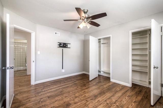 4960 Sparks Avenue, San Diego CA: https://media.crmls.org/mediaz/24c11044-f36e-444e-bb12-b271c616fdb9.jpg