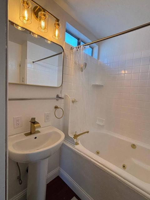 2260 Romey Lane, Hayward CA: https://media.crmls.org/mediaz/24c25e3c-beea-445c-bcd5-1a0932257816.jpg