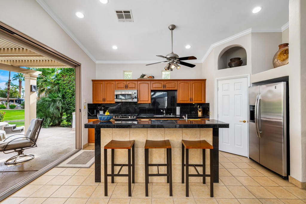 MLS #219139254DA image #16