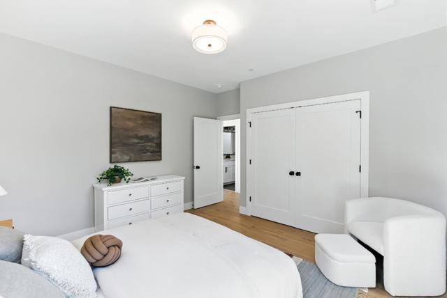 312 W 39th Avenue, San Mateo CA: https://media.crmls.org/mediaz/24c34c85-2f2c-481f-9f1c-2a4cd4920af0.jpg