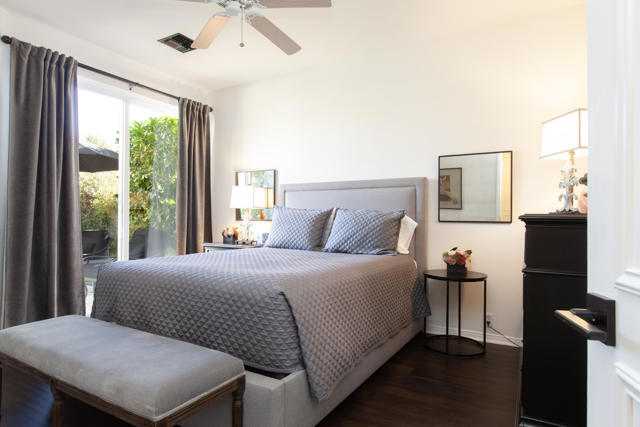 48225 Via Solana, La Quinta CA: https://media.crmls.org/mediaz/24c35adc-2e63-49f4-961d-76f102b33166.jpg