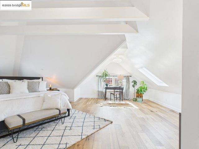 2602 Adeline St, Oakland CA: https://media.crmls.org/mediaz/24c41cd7-8d30-4033-88f5-7c8a08b9ddca.jpg