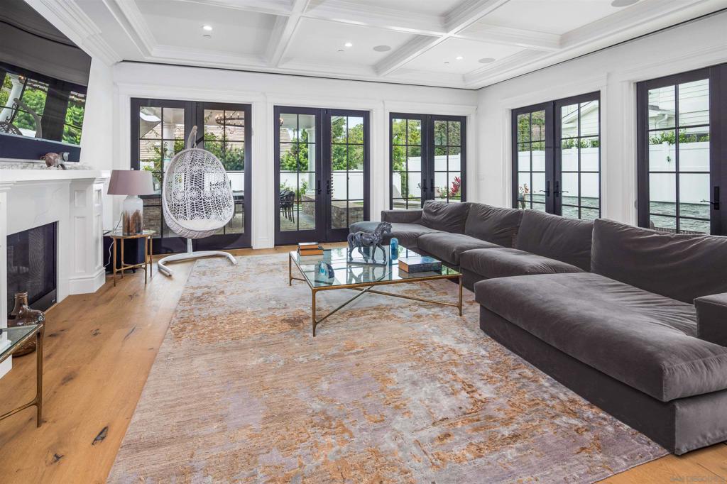 MLS #250001296SD img 23